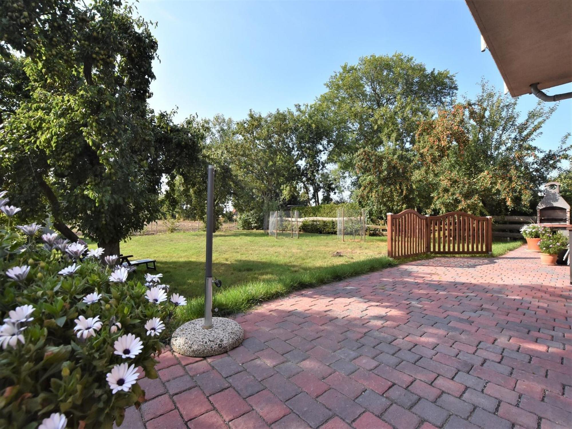 Charming Apartment In Oldenburg In Holstein With Terrace Dış mekan fotoğraf