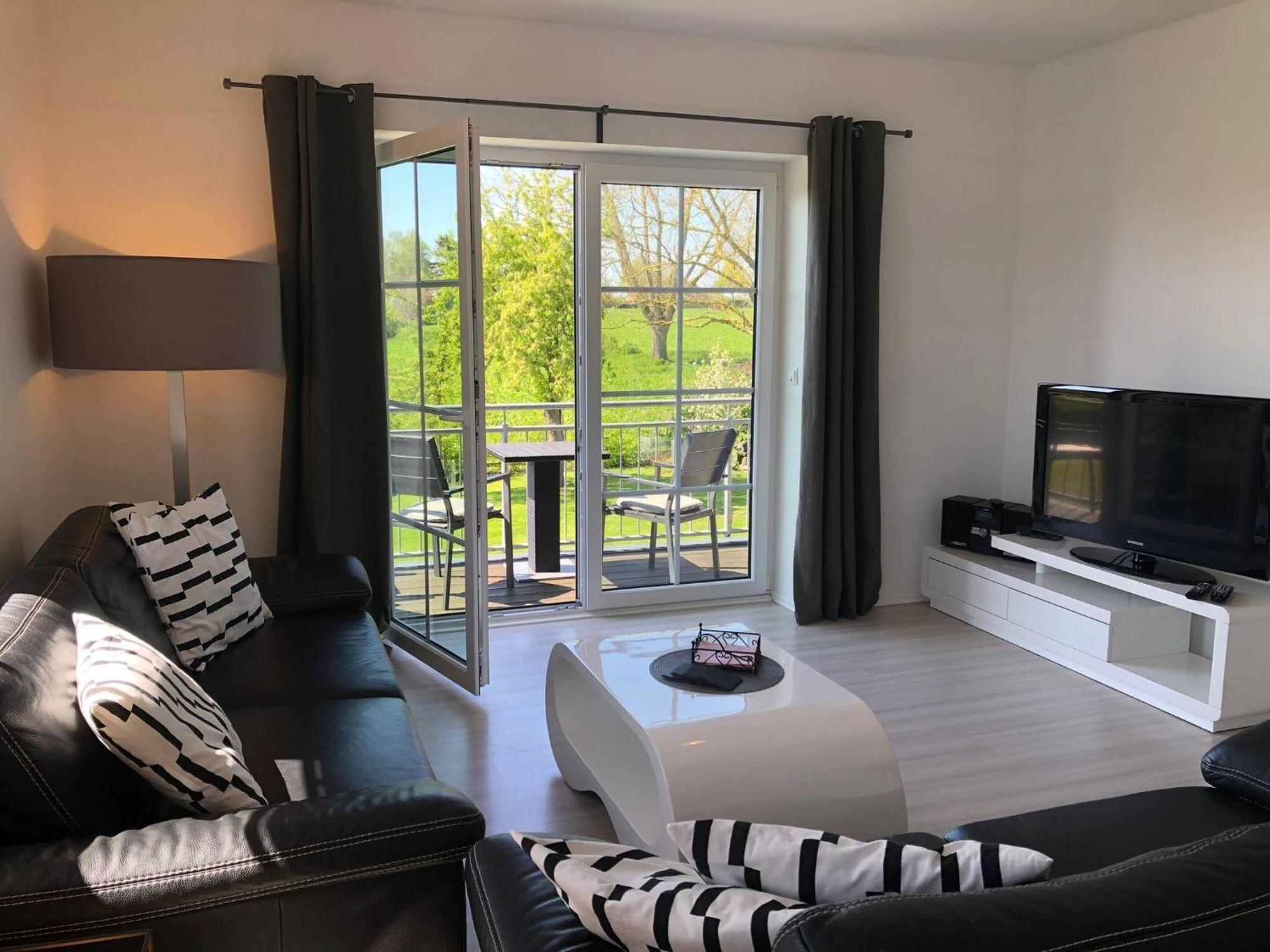Charming Apartment In Oldenburg In Holstein With Terrace Dış mekan fotoğraf